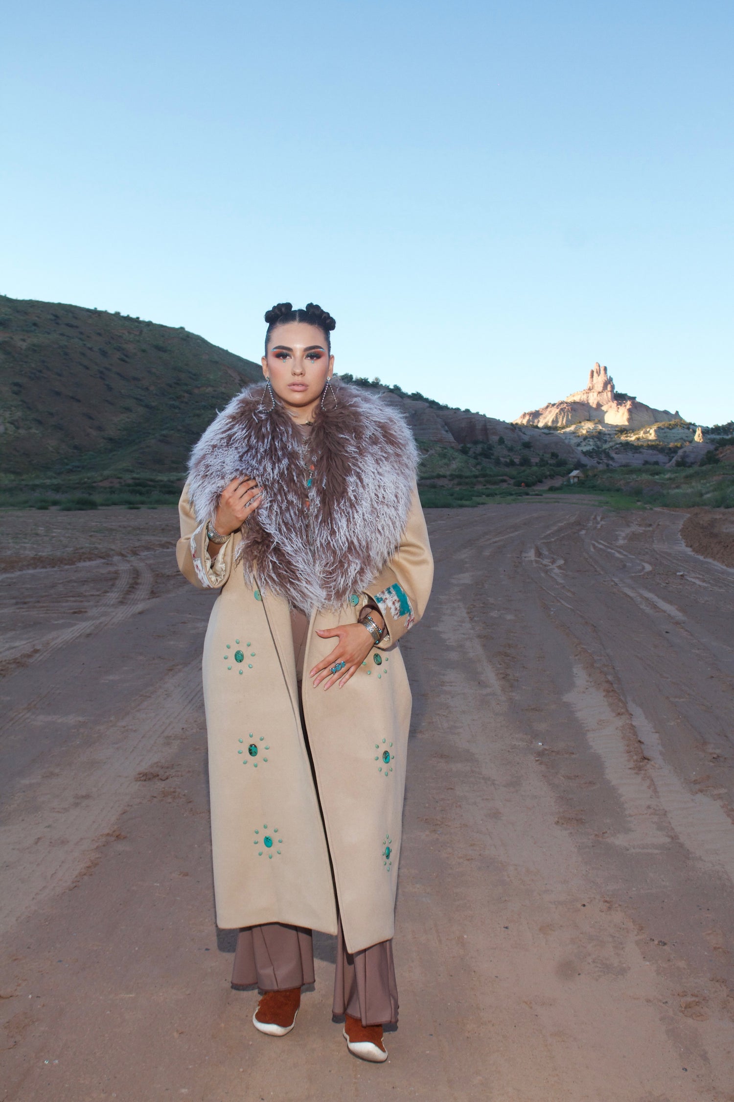 Vividus RUNWAY Coat, SWAIA24 Look No. TEN